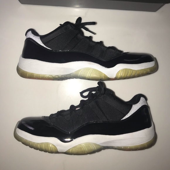 Air Jordan 11 Retro Low Infrared 23 Black Size 12 - Picture 4 of 7
